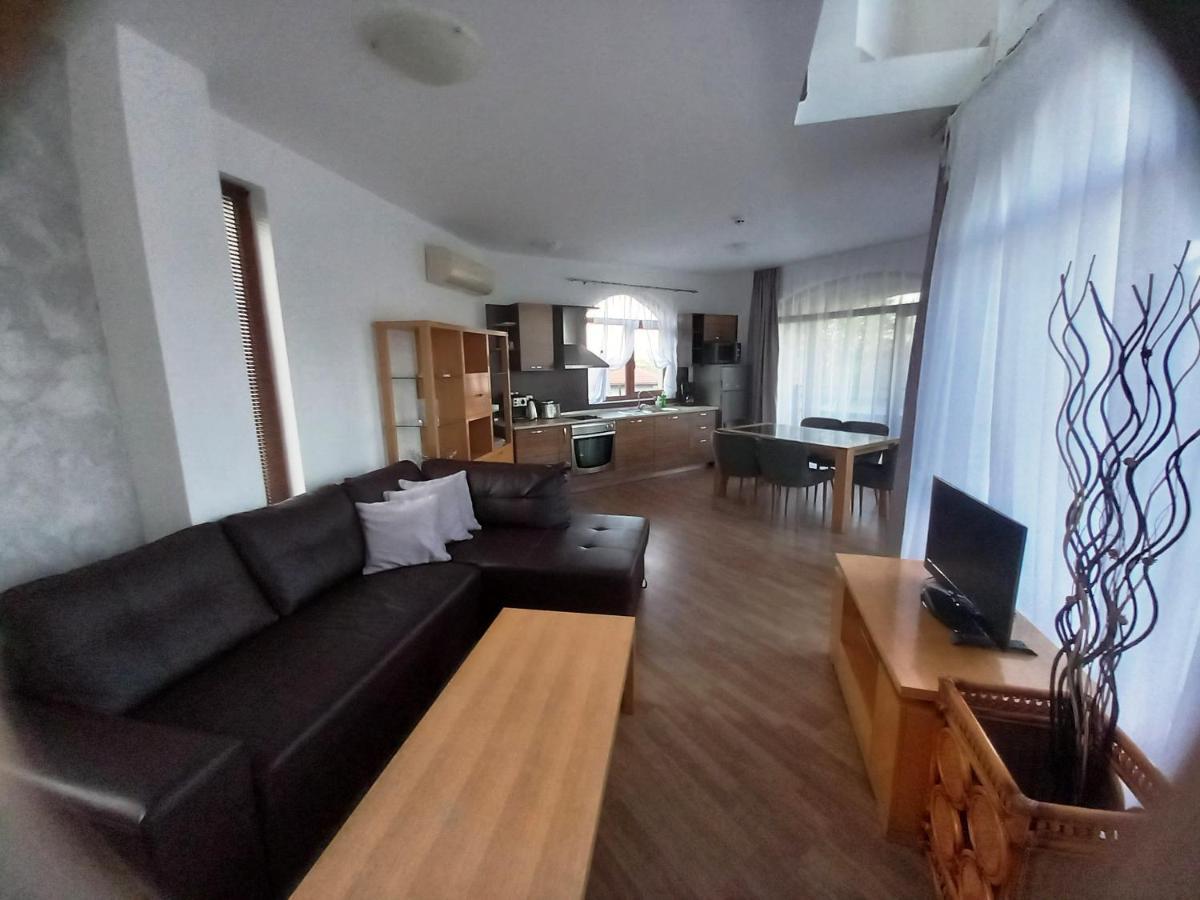 Къща За Гости Мускат 2 Aheloy Exteriör bild